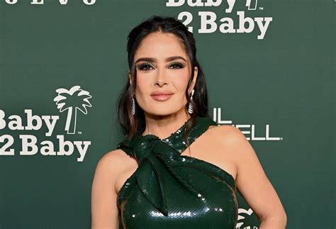 Salma Hayek comparte fotos que la muestran hace años ...